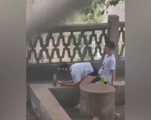 Quay lén cặp đôi học sinh ra công viên đủn nhau mạnh mẽ vl sau những giờ học vất vả