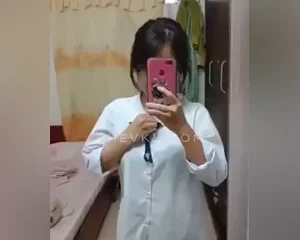 Đi học về chưa kịp cởi đồng phục đã phập nhau tới tấp