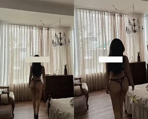 Em sinh viên năm cuối dáng đẹp như người mẫu cưỡi ngựa điêu luyện