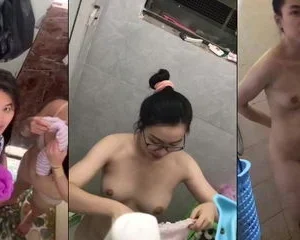 Những khoảnh khắc đang quay lén thì bị phát hiện