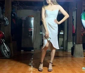 Trốn chồng đi ăn vụng với đồng nghiệp mặt hớn hở như được mùa